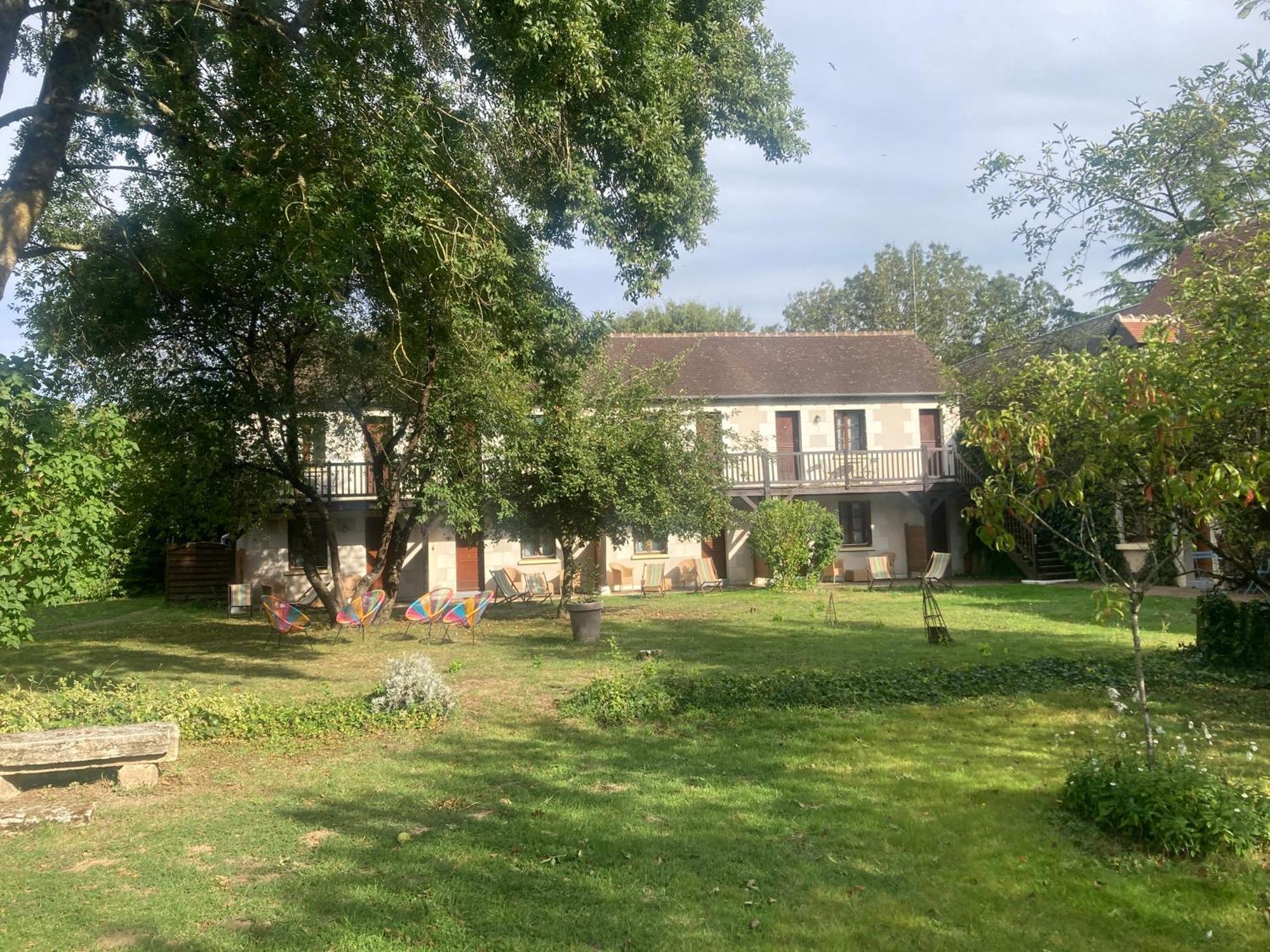 Logis Auberge De Launay Limeray Exteriör bild