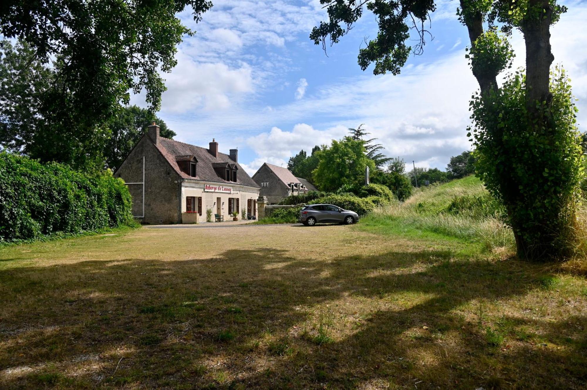 Logis Auberge De Launay Limeray Exteriör bild