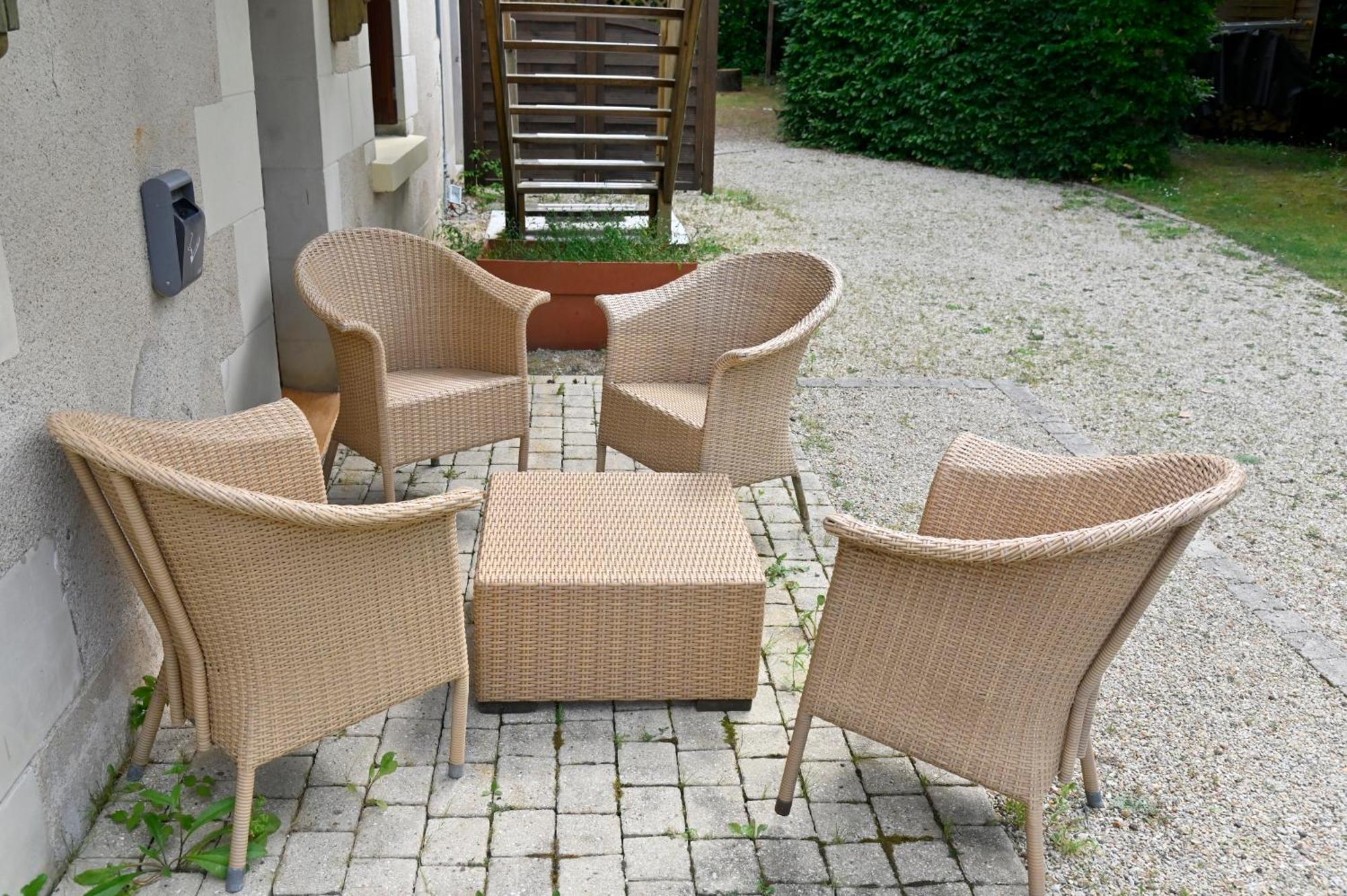 Logis Auberge De Launay Limeray Exteriör bild