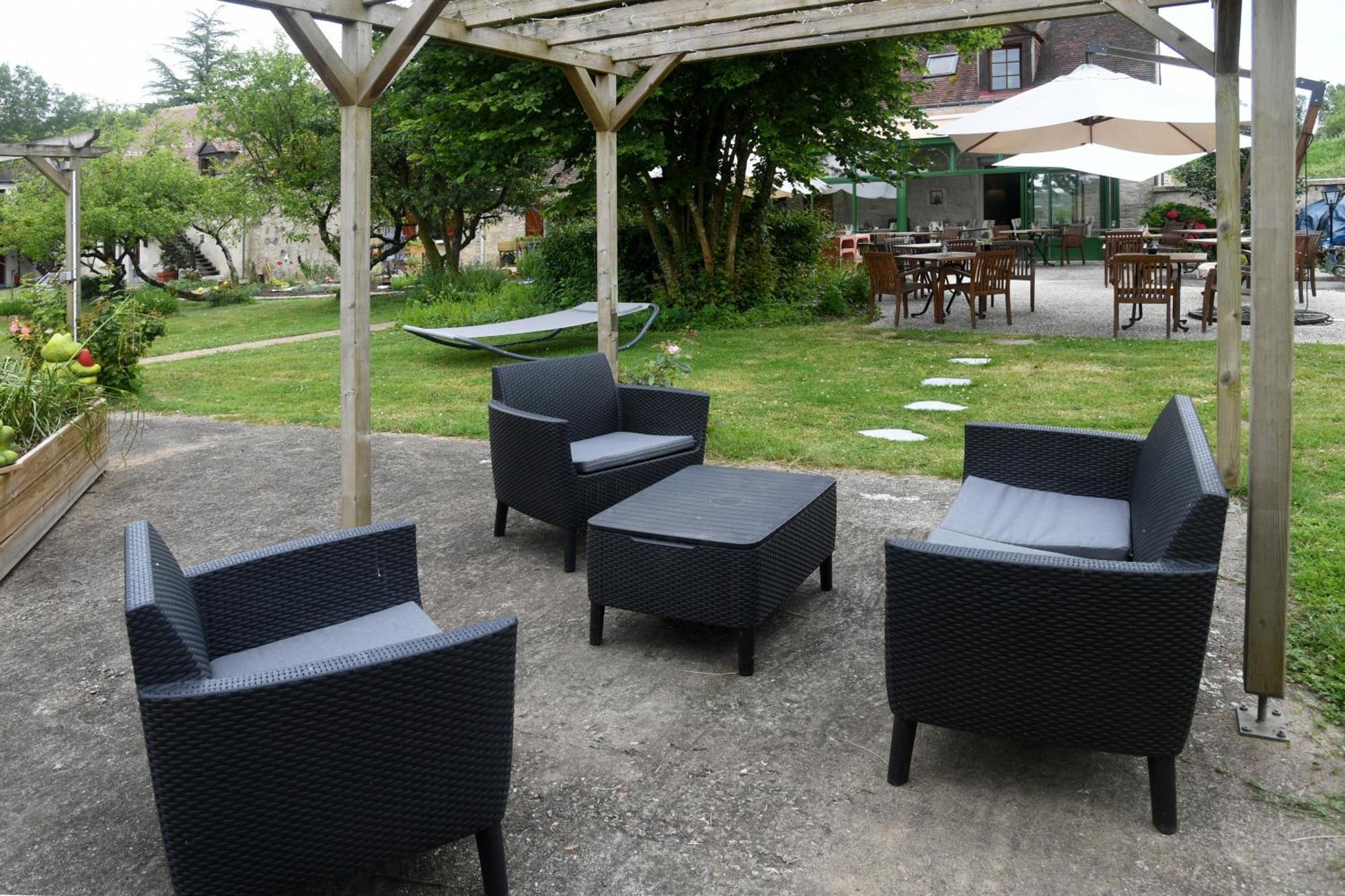 Logis Auberge De Launay Limeray Exteriör bild